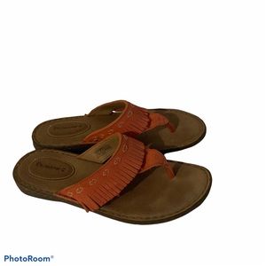 Bearpaw women’s 10 moccasin fringe Aztec slip on comfort sandal thong flip flop